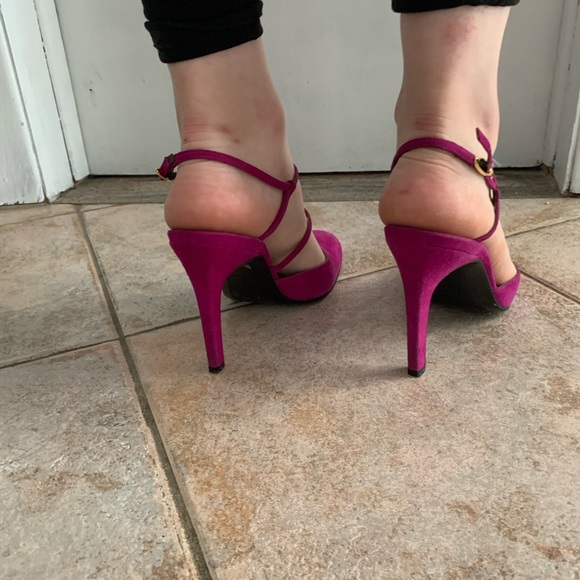 Gianni Versace made in Italy woman’s heels purple/ fuchsia color size 37 - Picture 6 of 16